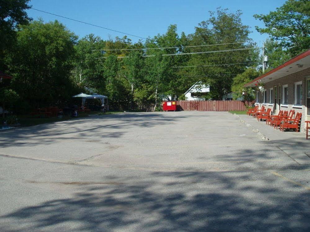Sharodon Sands Motel Wasaga Beach Buitenkant foto